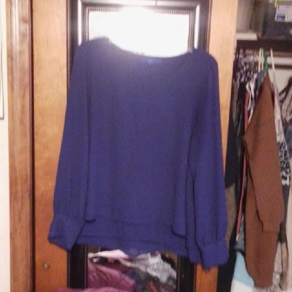 Apt. 9 EUC Blue Blouse Size XL